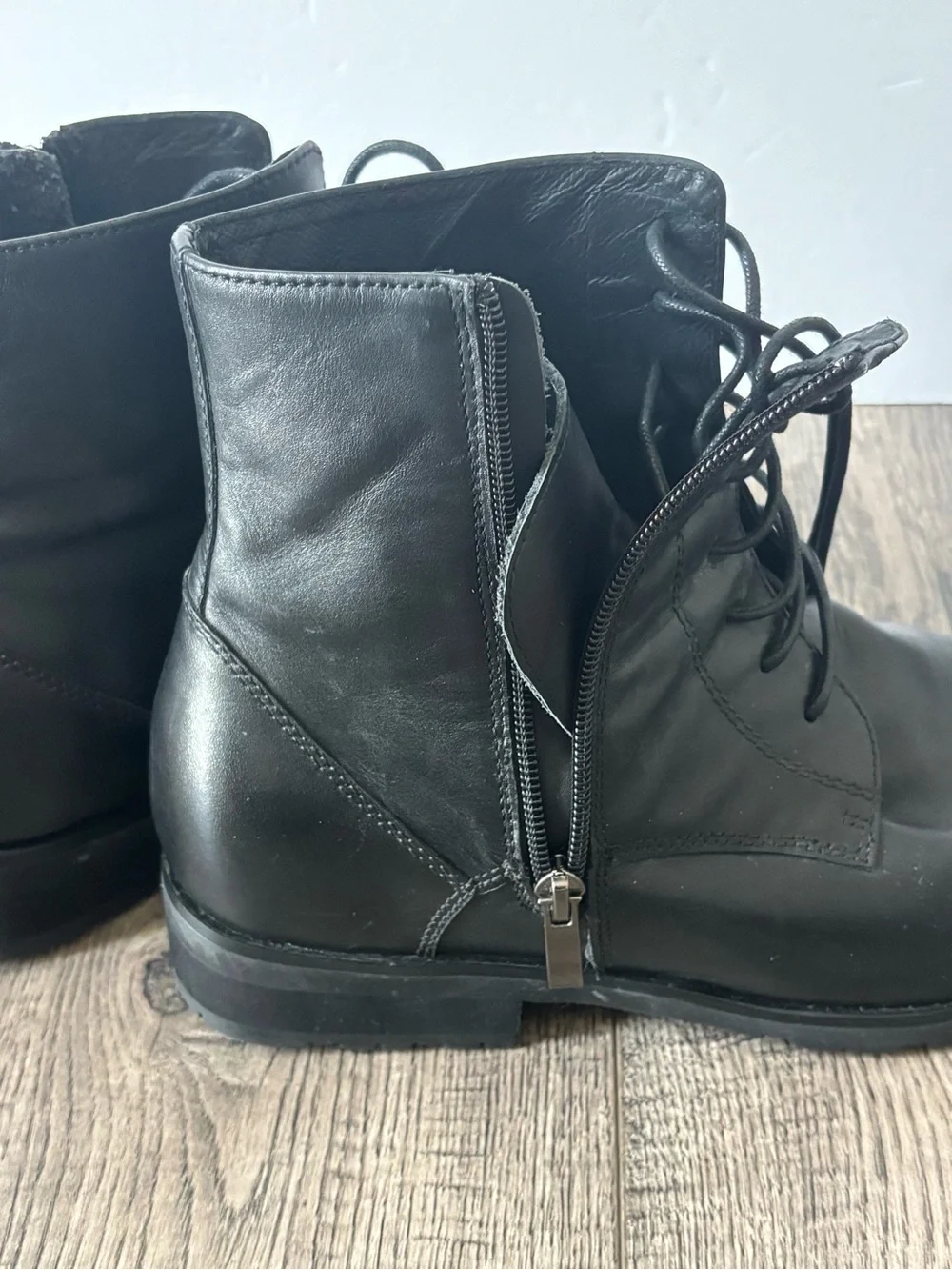 Chamaripa height increasing elevatorBlack Leather Lace-Up Ankle Boots sz 40